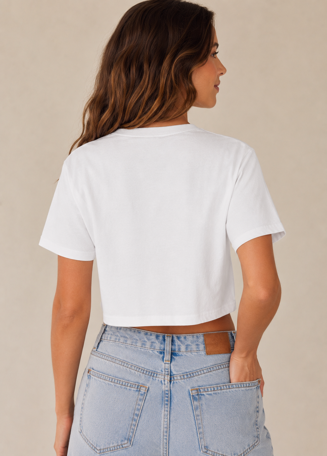 Lucky Girl Club Cropped Cotton T-Shirt – Feminine Script Graphic Tee